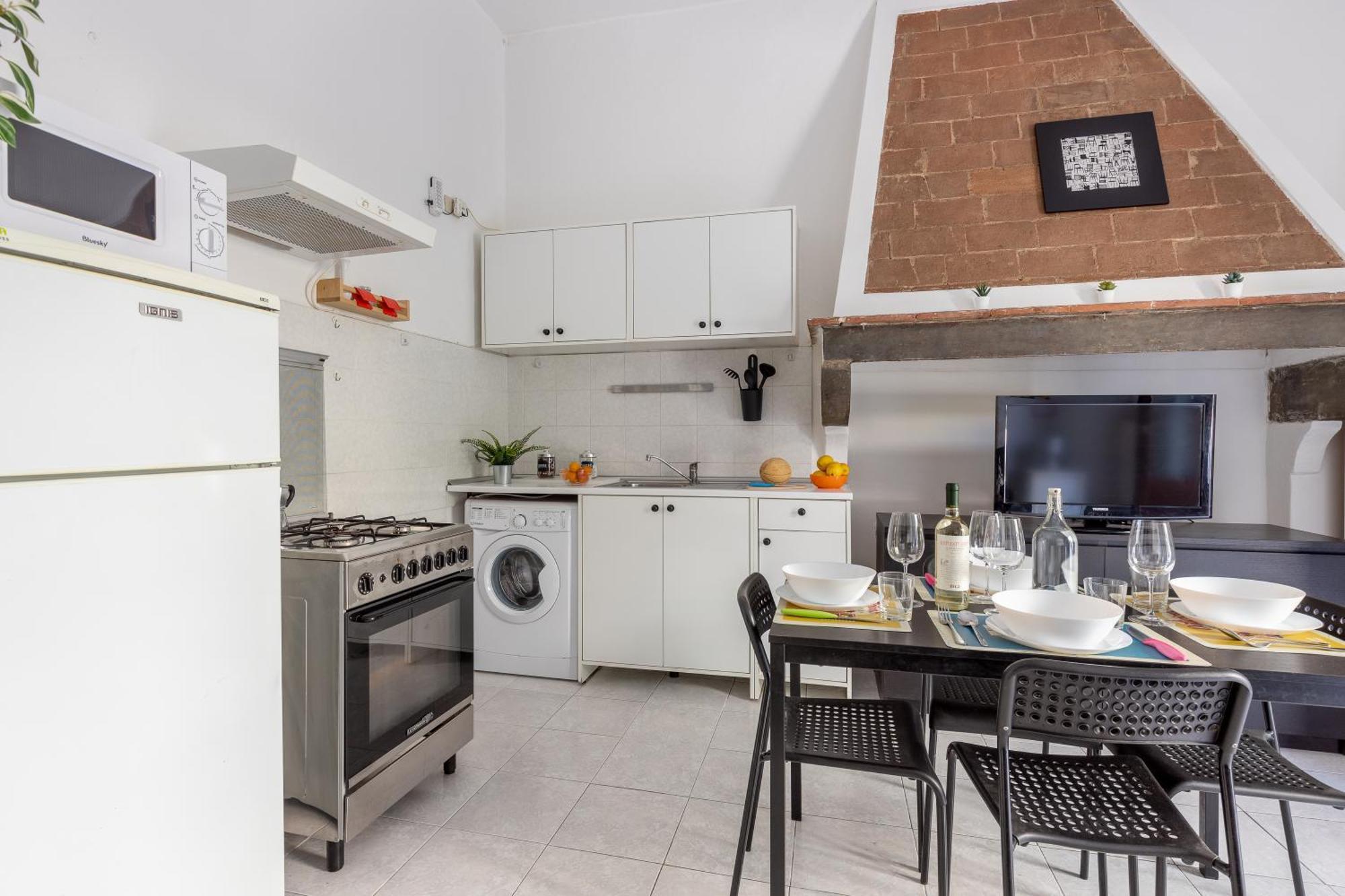 Pisa Bright Apartment Near The Airport Eksteriør bilde